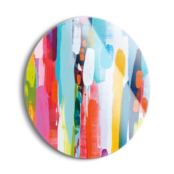 Getting Close  | 24x24 Circle | Glass Plaque